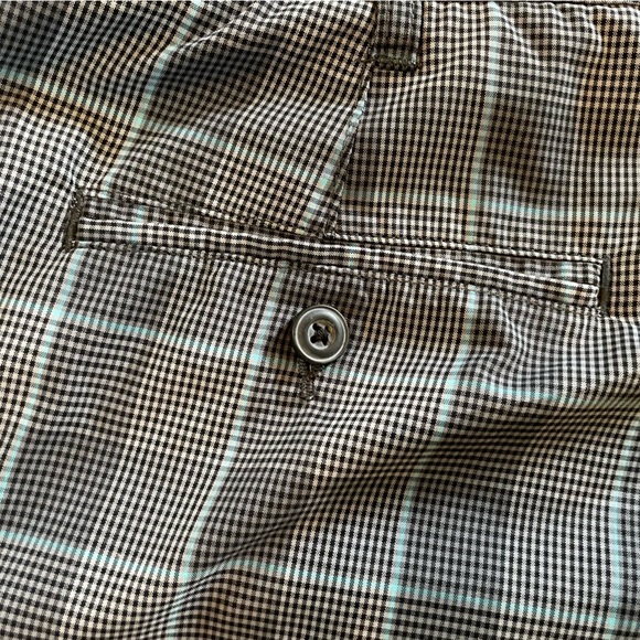 PGA Tour Shorts Plaid and Check Gray Suze 36 - Picture 7 of 8